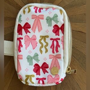 The Darling Effect Bow Patterned Tumbler Fanny Pack - Multicolor
